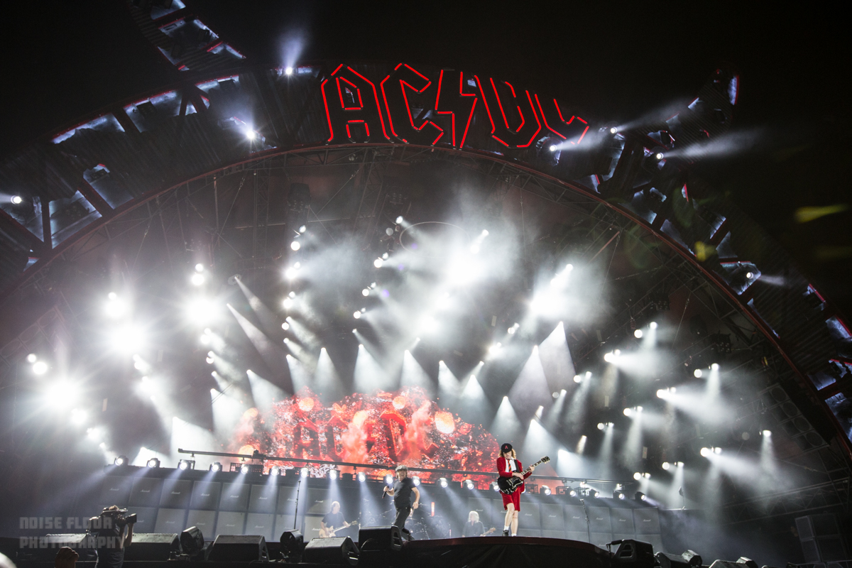 acdc-16
