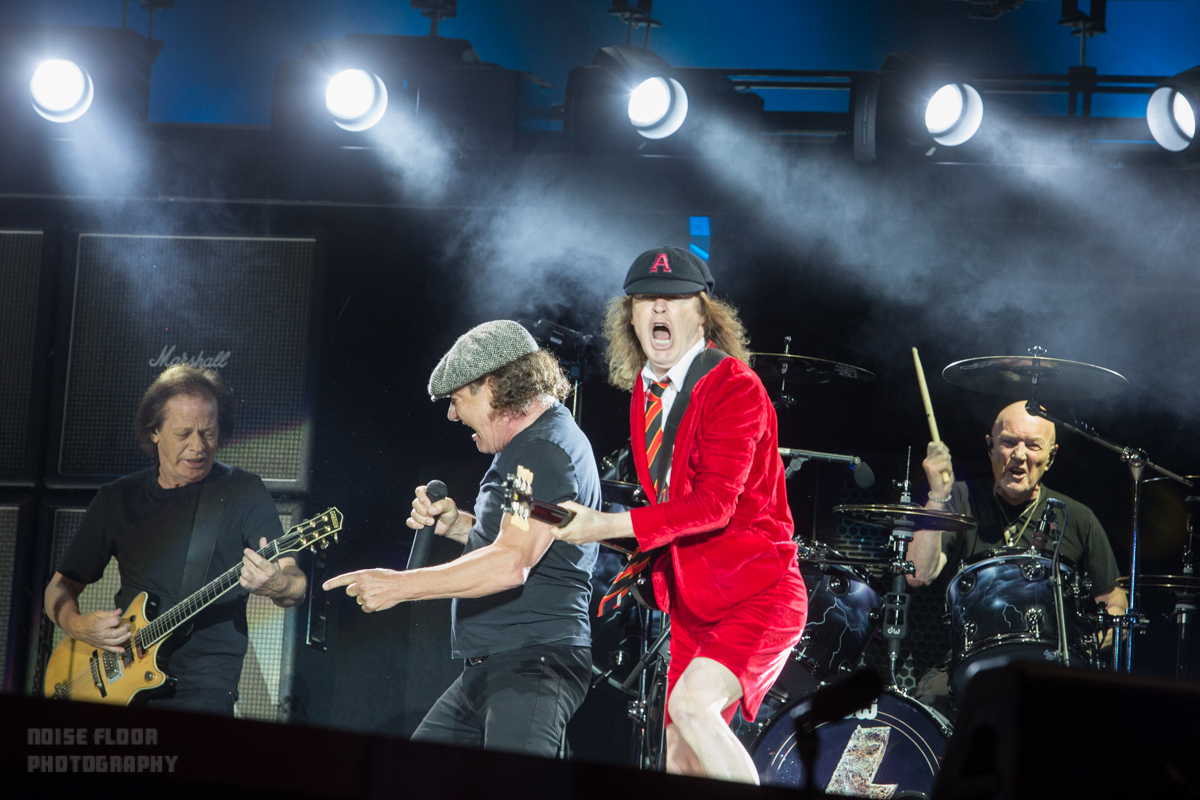 acdc-3