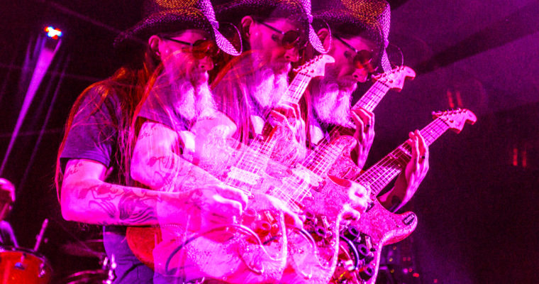 Earth played ONCE Ballroom – 6/18